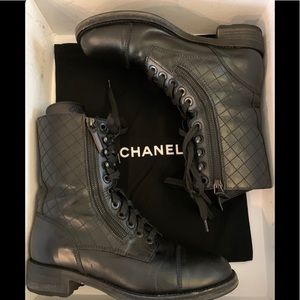 CHANEL quilted leather military combat boots 9 😎